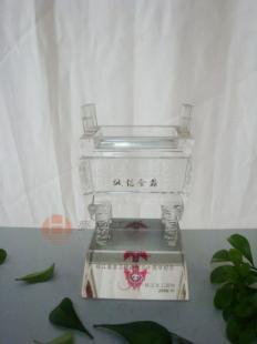 水晶内雕艺术 广州市梦焕工艺美术品的匠心传承